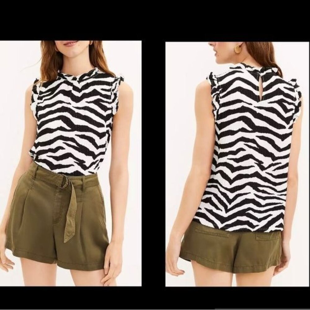 LOFT WOMEN TIGER PRINT TEXTURED RUFFLE TOP SMALL